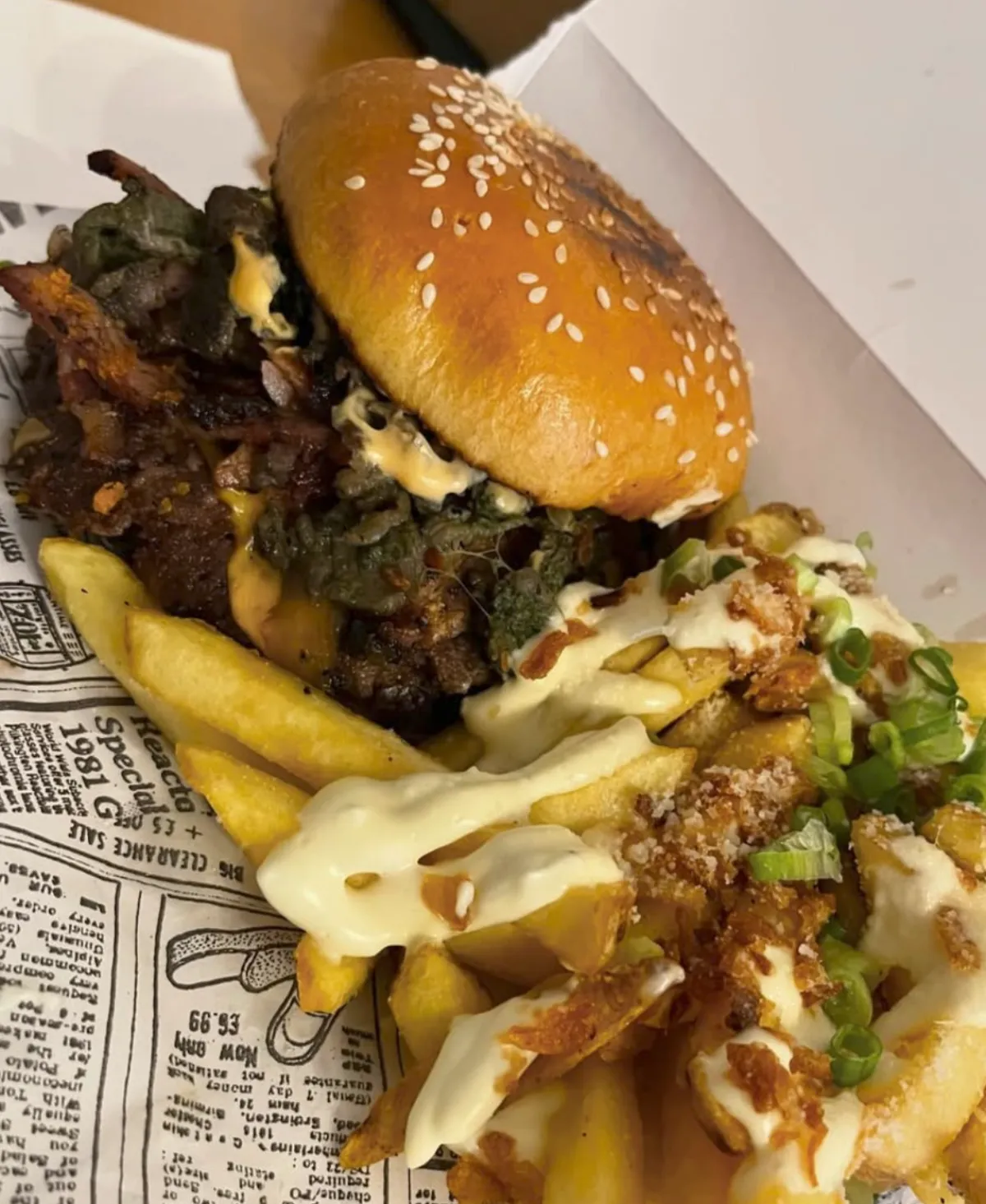 Burger meal at Digin’s Hut