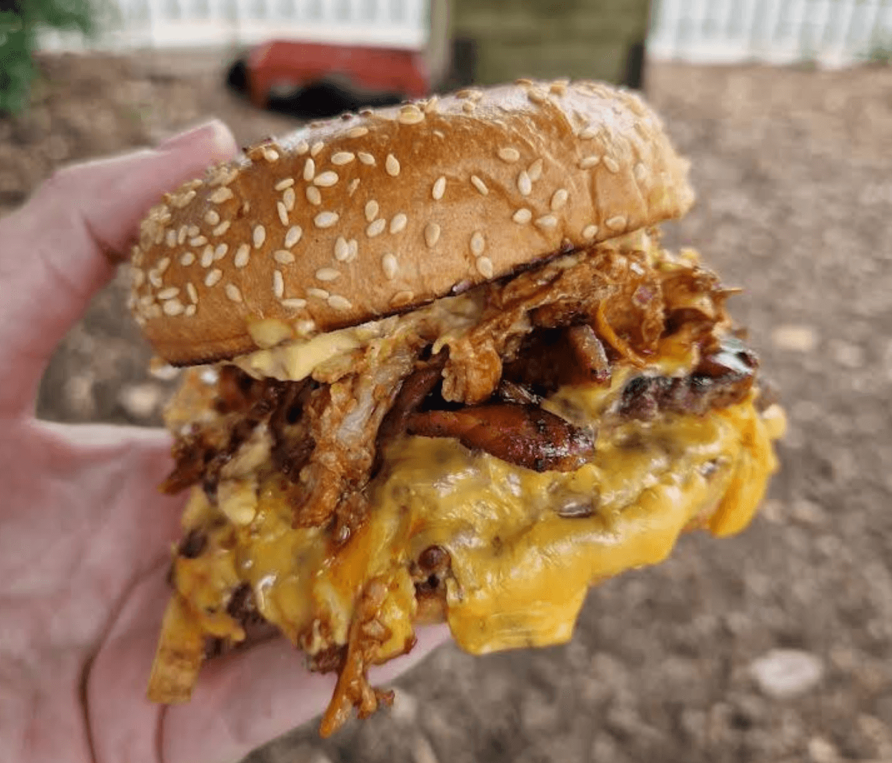 Digin’s Hut smash burger close-up